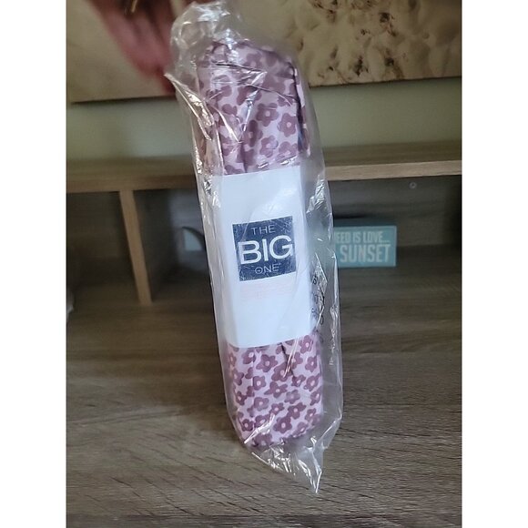 The Big One Extra Soft Sheet Set Size Twin XL Blobby Floral 3 Piece Set - Picture 3 of 5